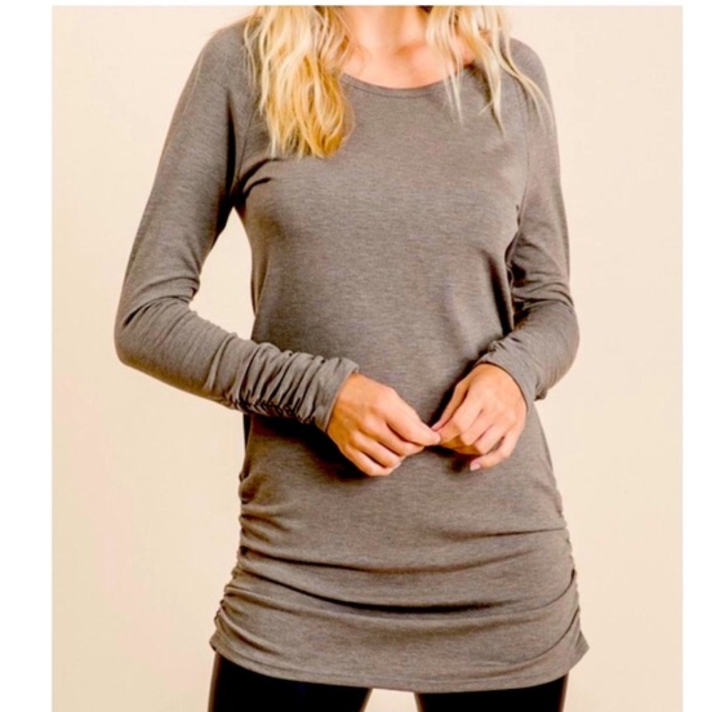 BNWOT Vanilla Bay Long Sleeve Tunic Top w/ Ruching in Beige Size S